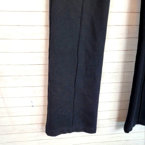 LYSSE FRONT CENTER SEAM FLARE BLACK PULL ON LEGGINGS, SZ SMALL - Picture 4 of 12